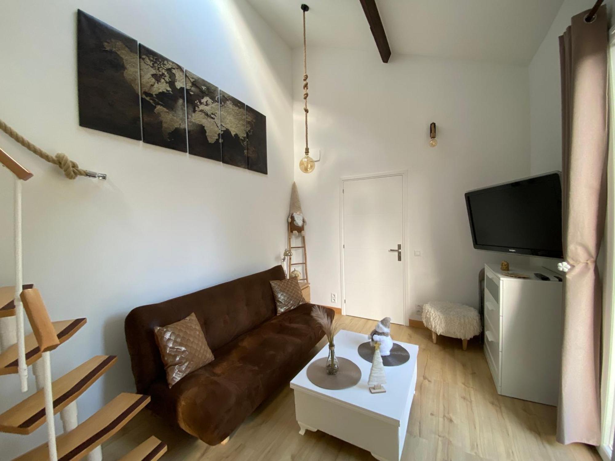 The Little Oak - Tiny House With Bed On Mezzanine & Terrace - From 1 To 4 P Disney, Paris & Cdg